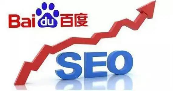 女子徒步误将蛇窝当野生蹦床